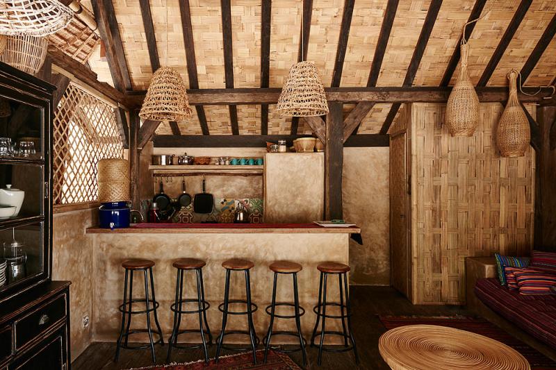 gili meno private house